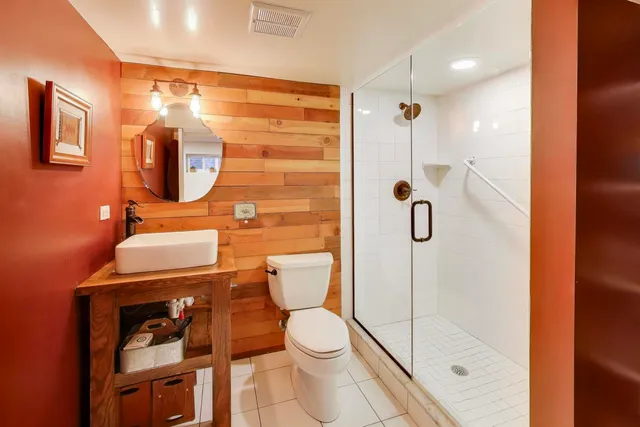 $1,295,000 | 1524 West Nelson Street, Chicago, IL 60657