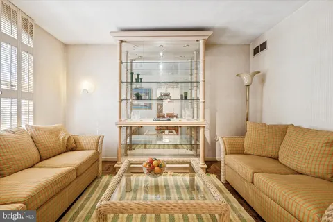 $888,000 | 612 Argyle Circle, Wynnewood, PA 19096