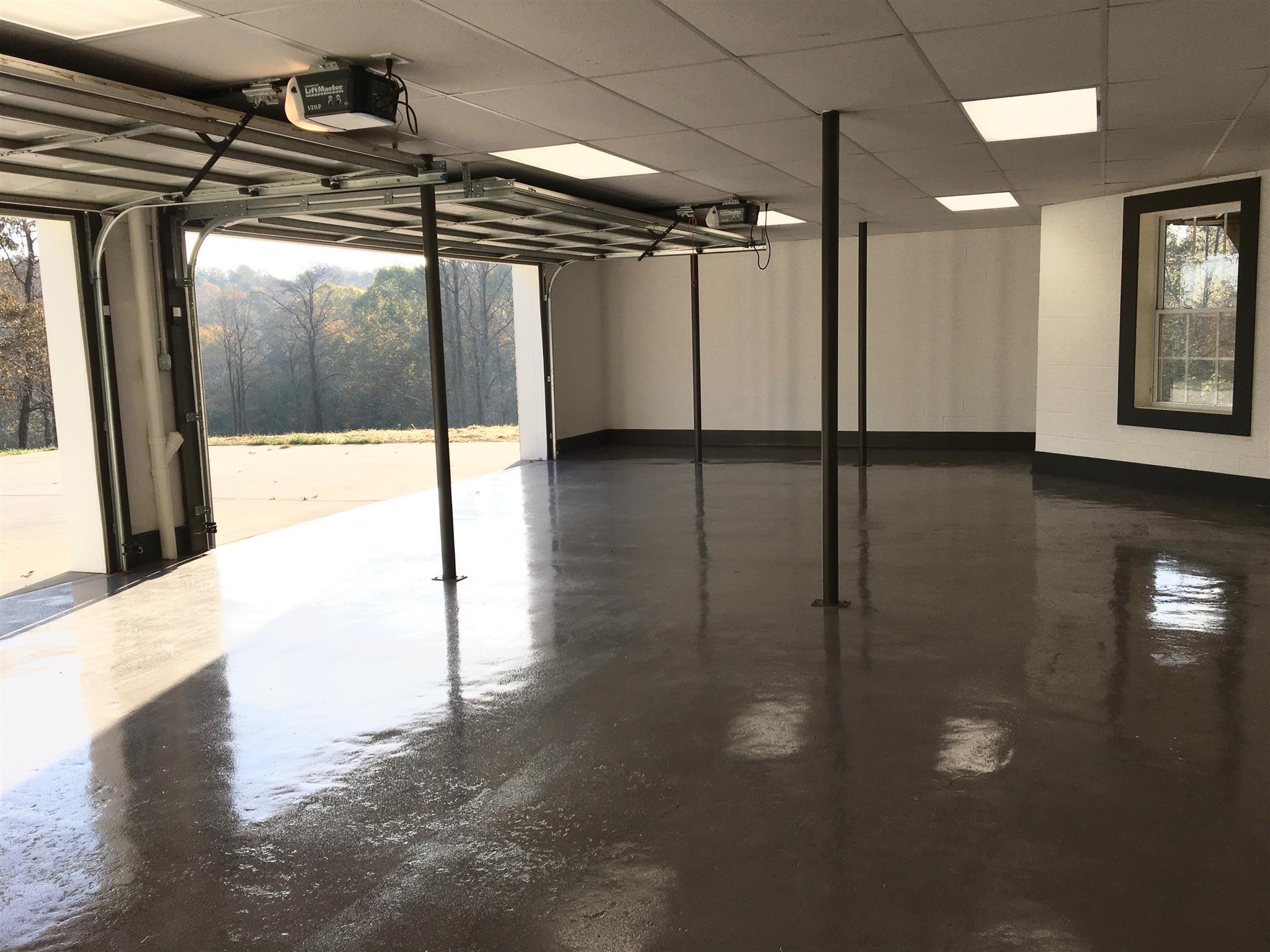 2055 Ferry Road Clarksville, TN 37040 - Photo 24 of 30 Gallery Image 24