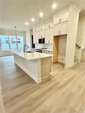 $644,900 | 108 Cherokee Cove, Waleska, GA 30183