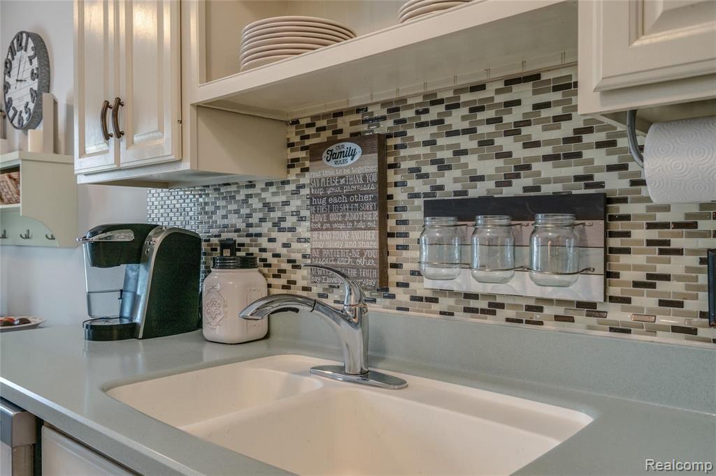 1450 Morley Avenue Rochester Hills, MI 48307 - Photo 16 of 30