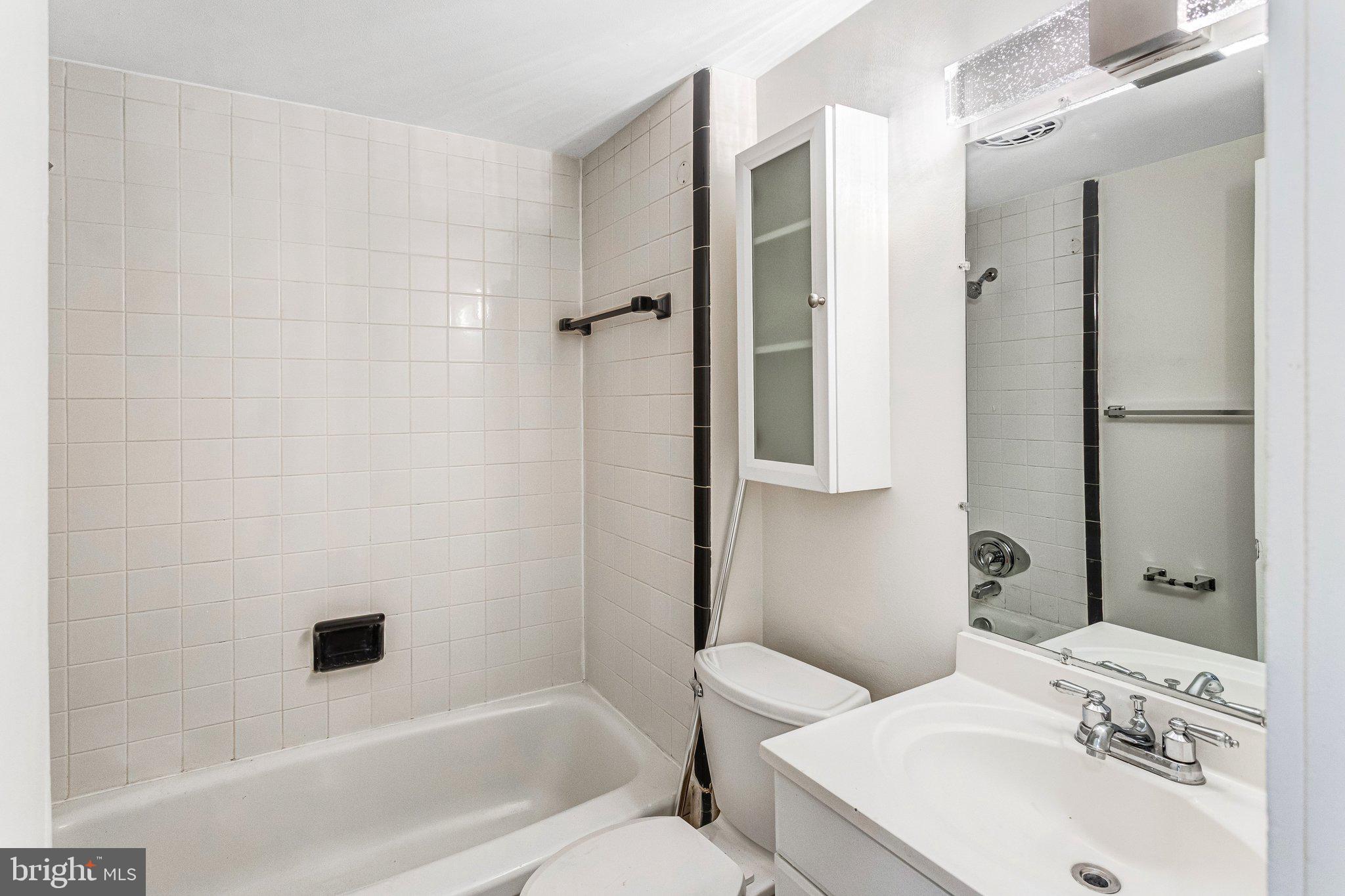 8753 Signal Hill Road, Unit 4 Manassas, VA 20110 - Photo 19 of 23