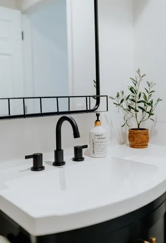 $715,000 | 2472 Temple Street, Sarasota, FL 34239