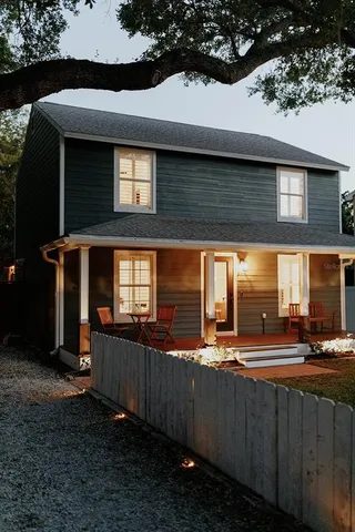 $715,000 | 2472 Temple Street, Sarasota, FL 34239