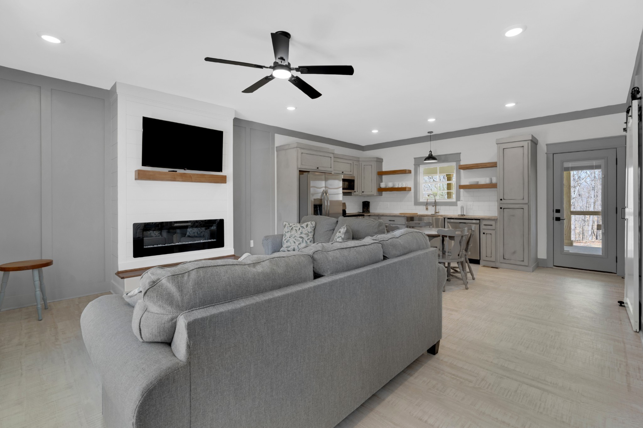 591 Ghea Road Normandy, TN 37360 - Photo 23 of 48 a living room with furniture and a fireplace