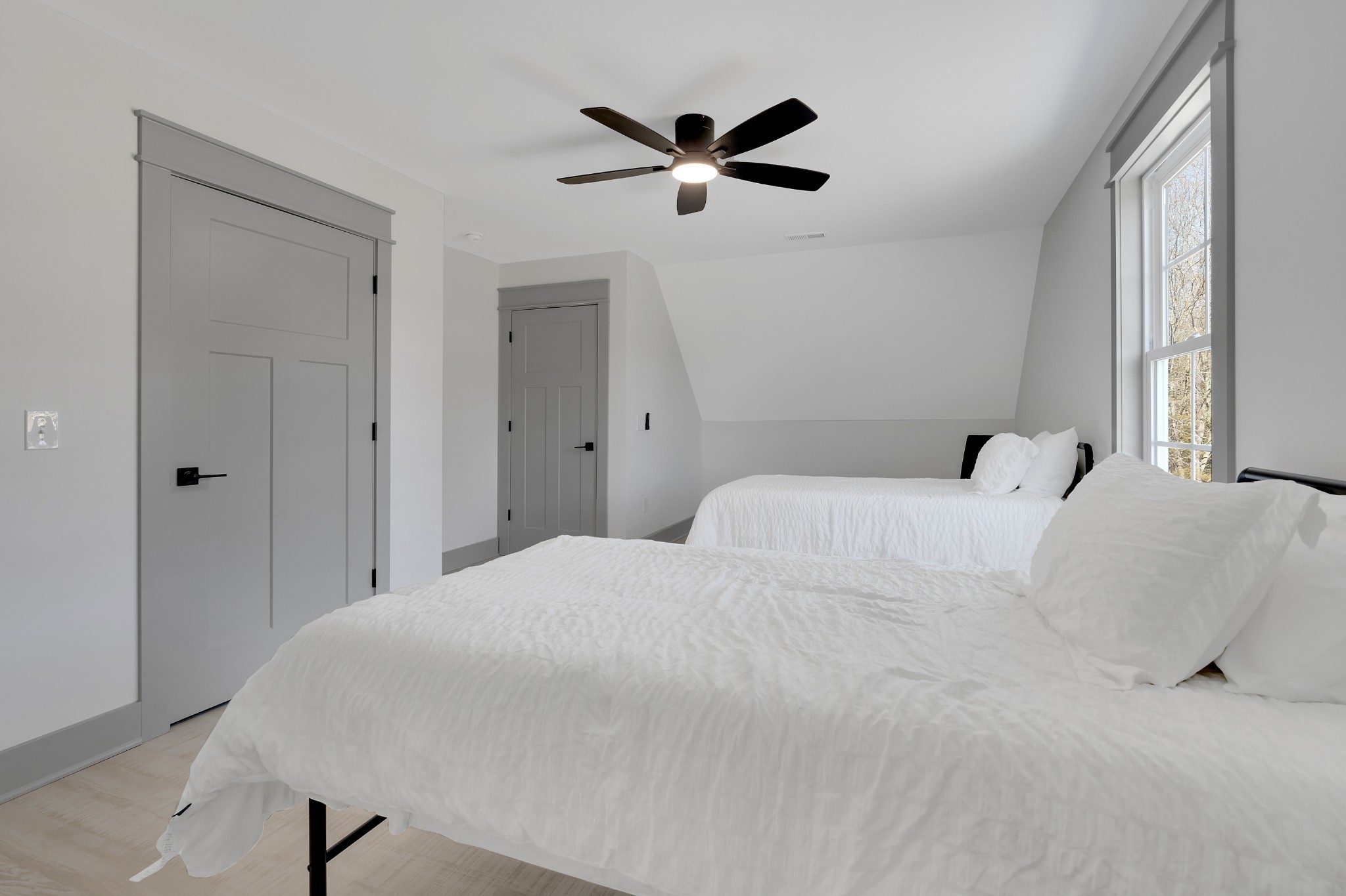 591 Ghea Road Normandy, TN 37360 - Photo 44 of 48 a bedroom with a bed and window