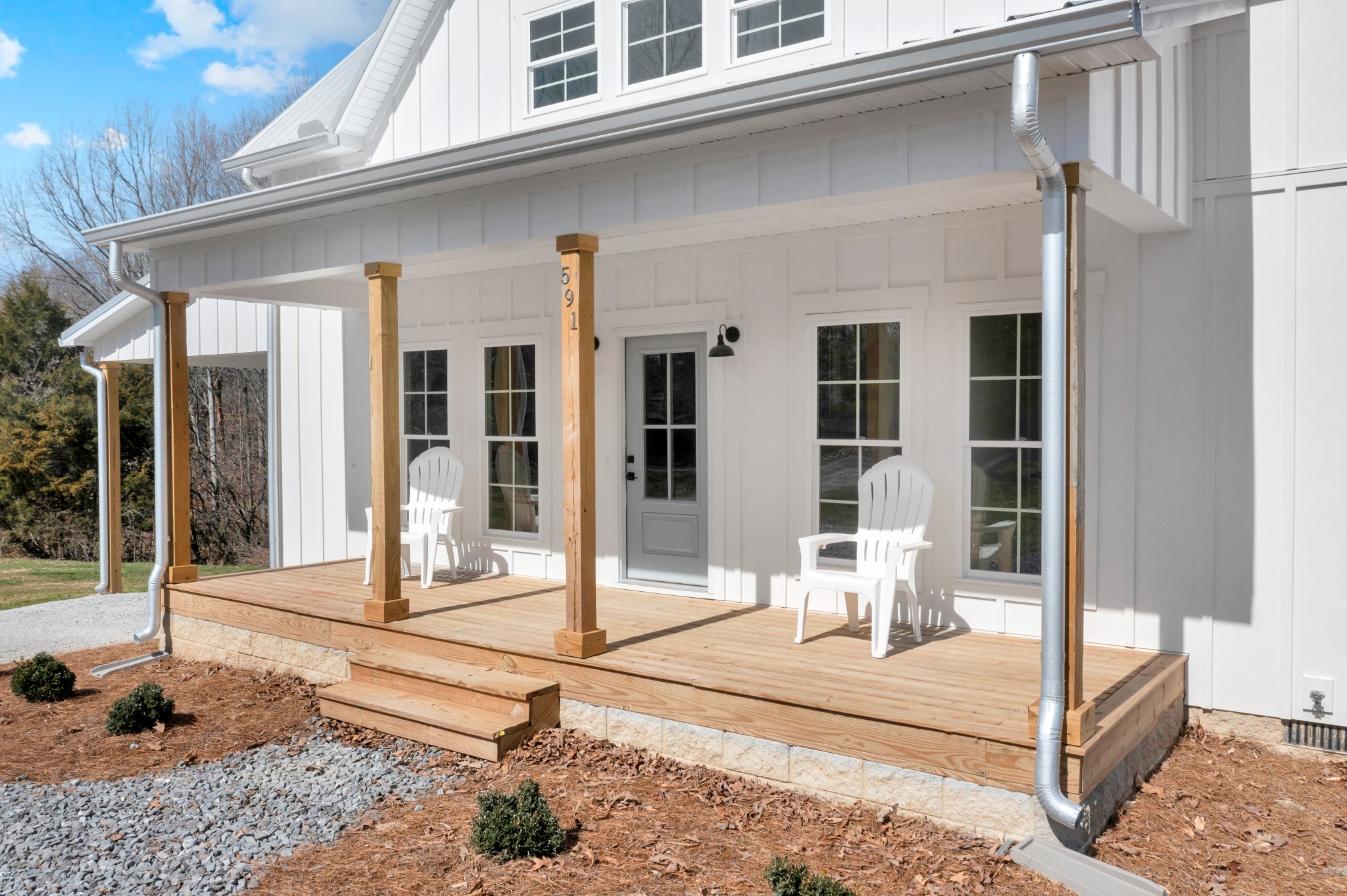 591 Ghea Road Normandy, TN 37360 - Photo 5 of 48 a view of a patio with table and chairs