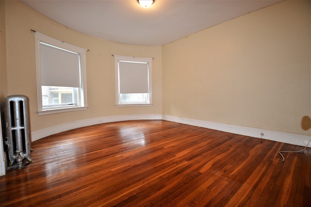 141 Fuller Street, Unit 1 Brookline, MA 02446 - Photo 13 of 18