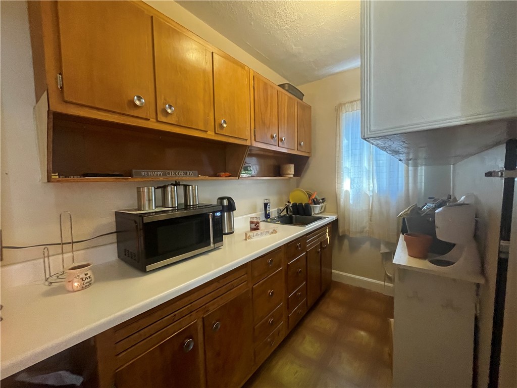 409 South Main Street Woonsocket, RI 02895 - Photo 5 of 25 Gallery Image 5