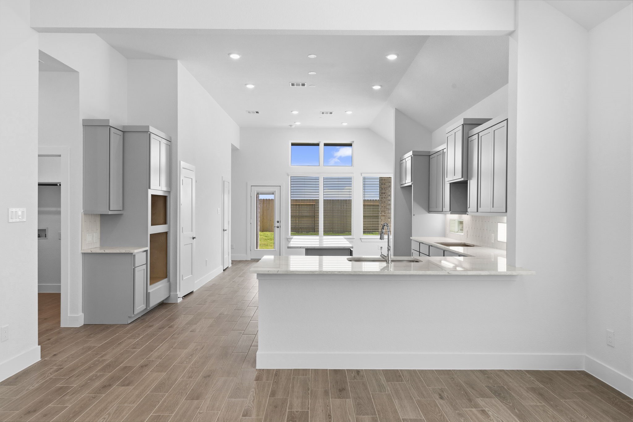22534 Basswood Bnd Road Waller, TX 77484 - Photo 6 of 40