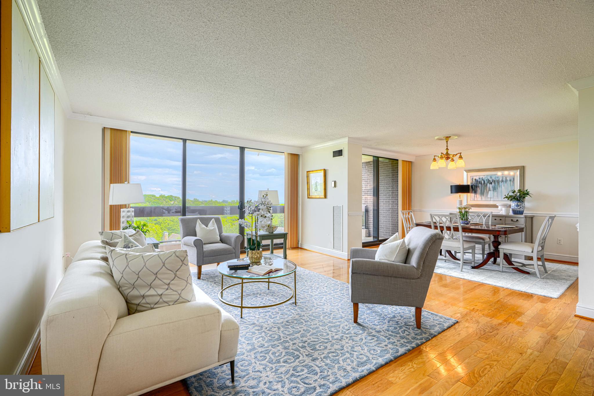 4100 North Charles Street, Unit 1010 Baltimore, MD 21218 - Photo 73 of 73 Open floor plan, beautiful wood flooring!
