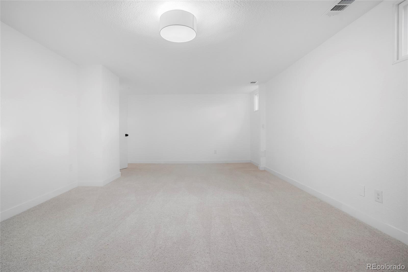 6836 Newcombe Street Arvada, CO 80004 - Photo 18 of 38