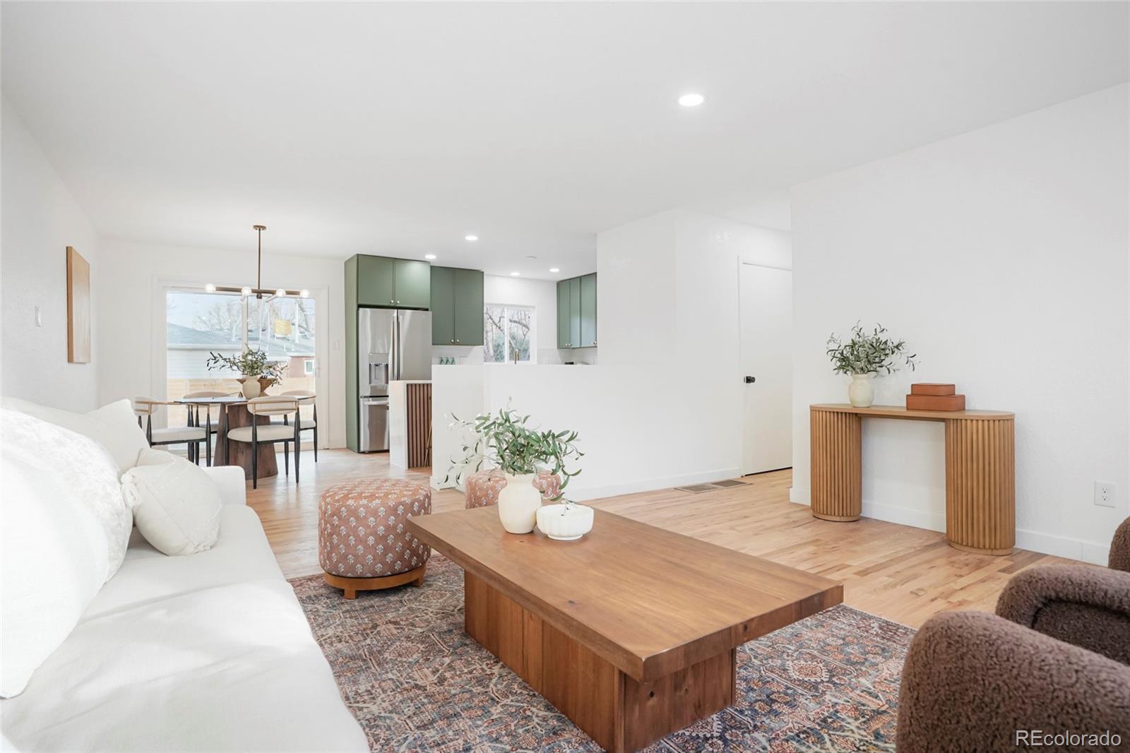 6836 Newcombe Street Arvada, CO 80004 - Photo 6 of 38