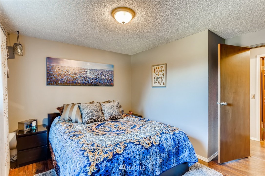 3110 223rd Place Southeast Bothell, WA 98021 - Photo 15 of 28