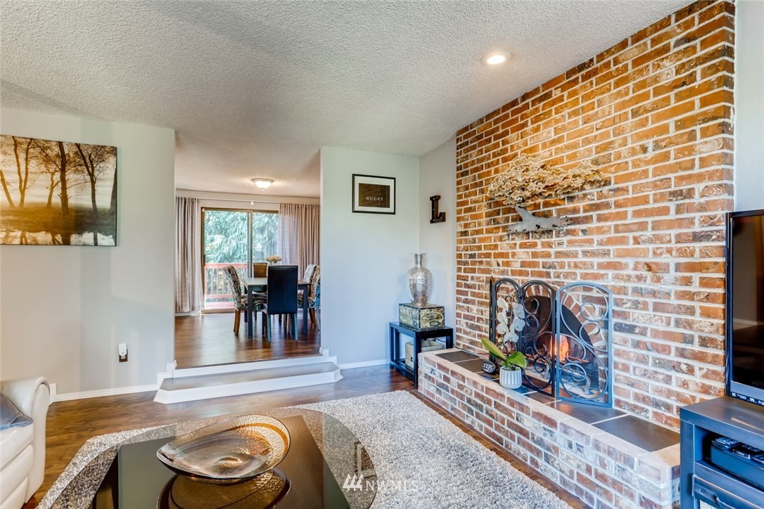 3110 223rd Place Southeast Bothell, WA 98021 - Photo 5 of 28
