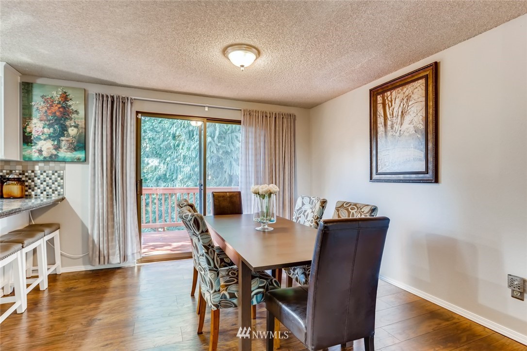 3110 223rd Place Southeast Bothell, WA 98021 - Photo 10 of 28