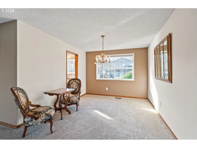 $535,000 | 16615 Churchill Drive, Gladstone, OR 97027