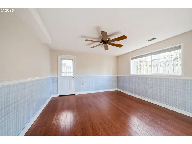 $535,000 | 16615 Churchill Drive, Gladstone, OR 97027