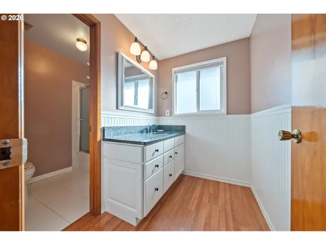 $535,000 | 16615 Churchill Drive, Gladstone, OR 97027