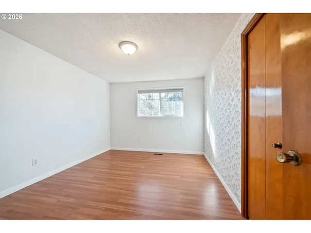 $535,000 | 16615 Churchill Drive, Gladstone, OR 97027