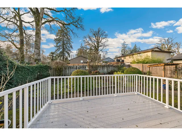 $535,000 | 16615 Churchill Drive, Gladstone, OR 97027