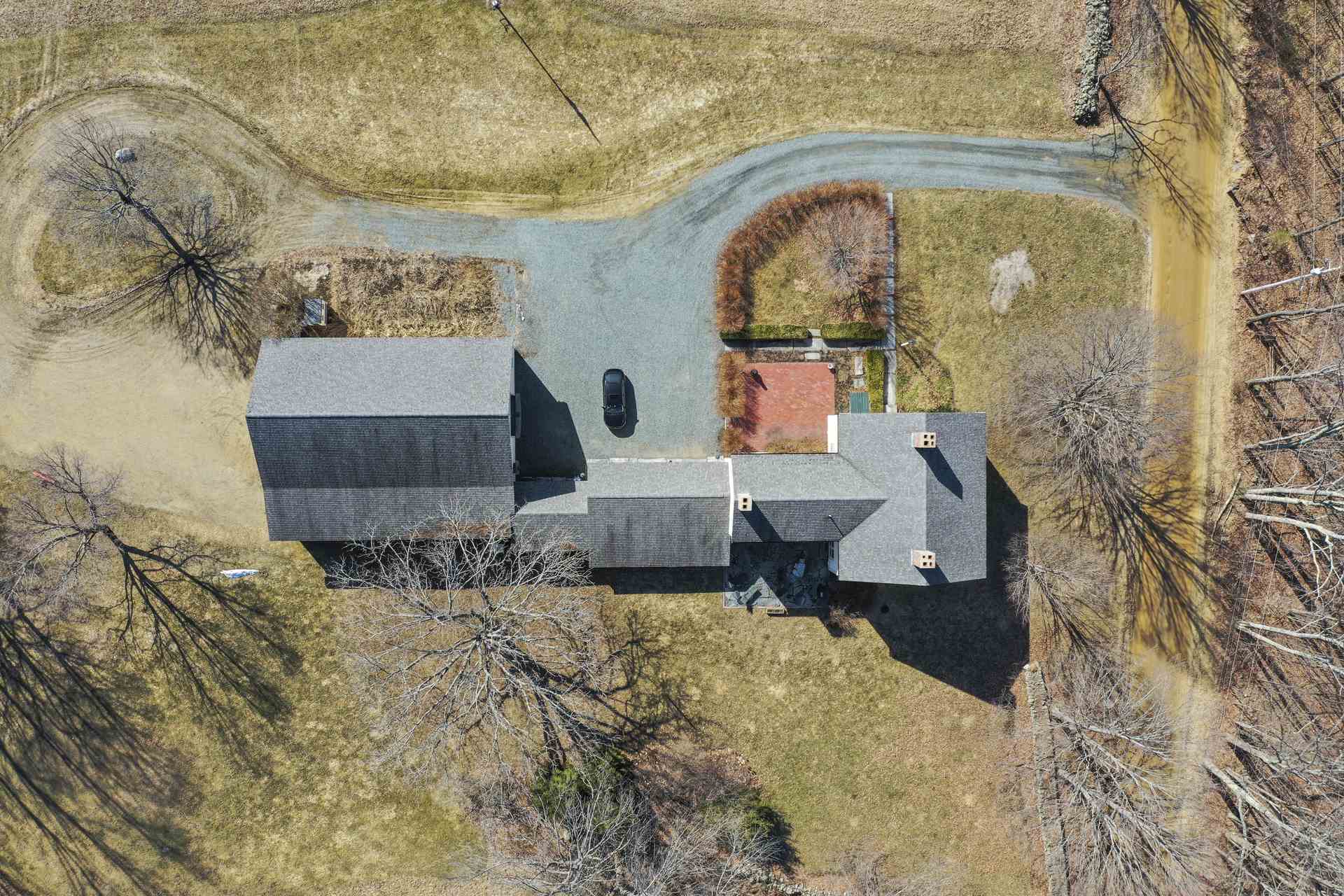 7518 Currier Road Loudon, NH 03307 - Photo 35 of 40