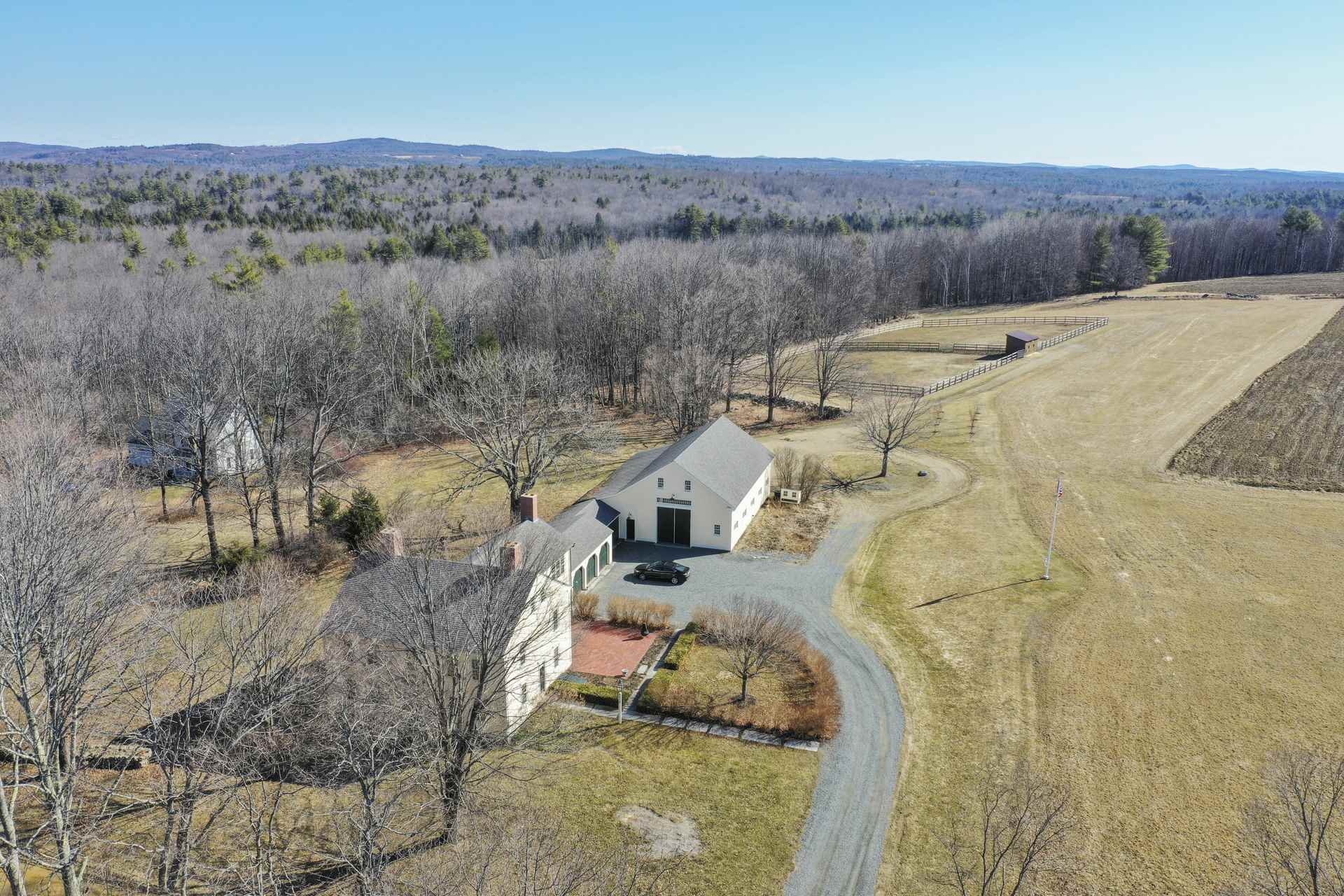7518 Currier Road Loudon, NH 03307 - Photo 5 of 40