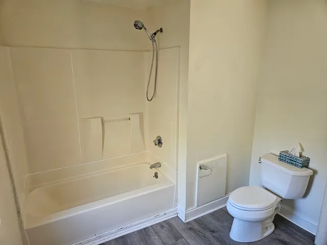 $2,300 | 89 6th Street, Dover, NH 03820