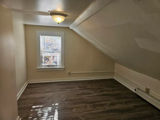 $2,300 | 89 6th Street, Dover, NH 03820