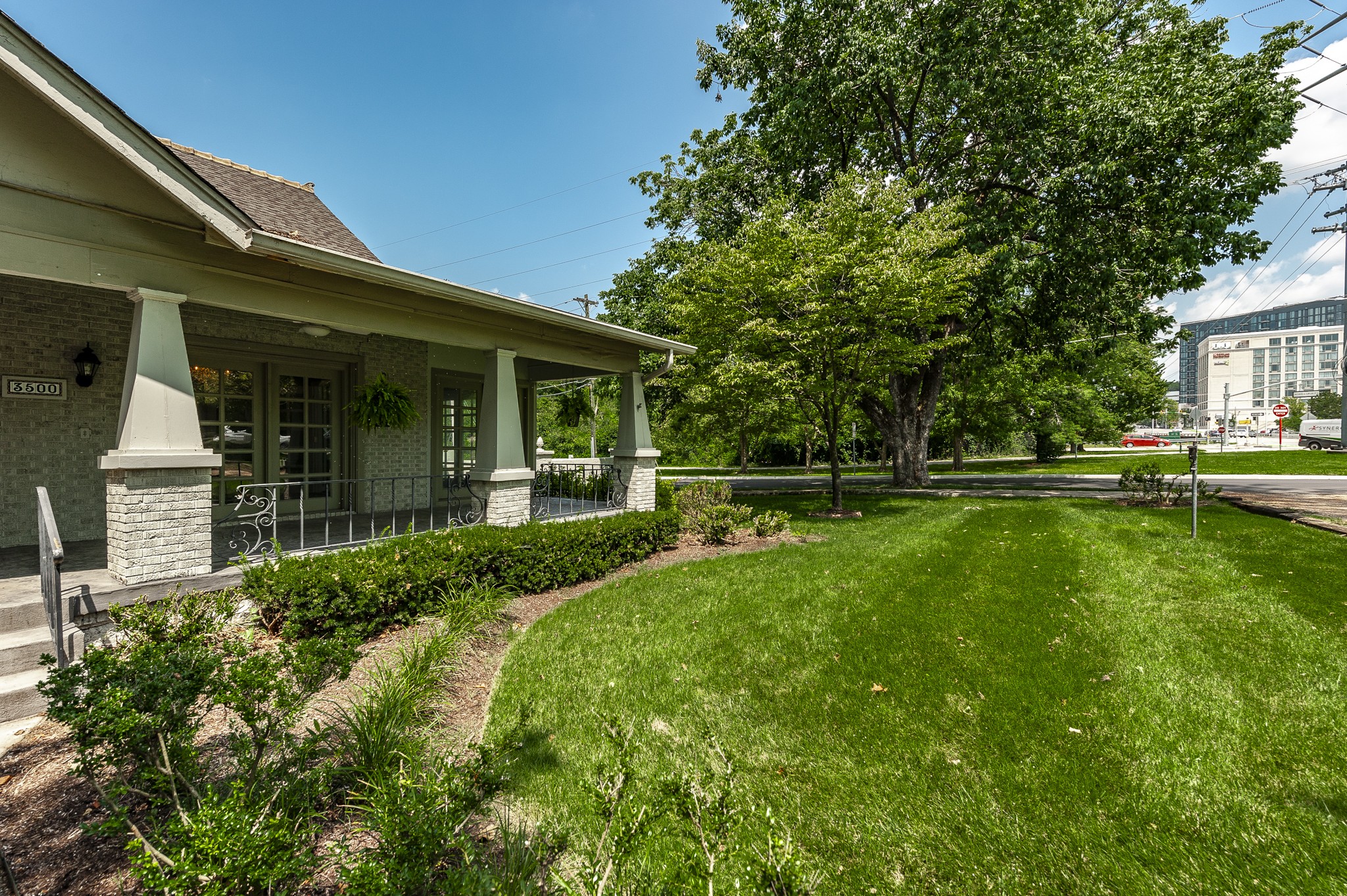 3500 Murphy Road Nashville, TN 37205 - Photo 3 of 70 Gallery Image 3