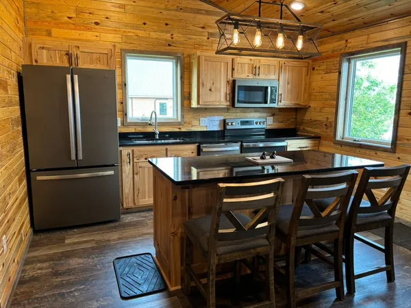 $550,000 | 3178 Flag Island, Angle Inlet, MN 56711