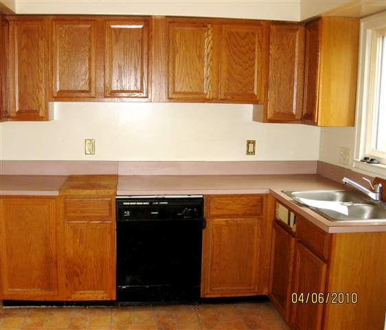 98 Scott Mount Clemens, MI 48043 - Photo 6 of 6 31006459-5.JPG