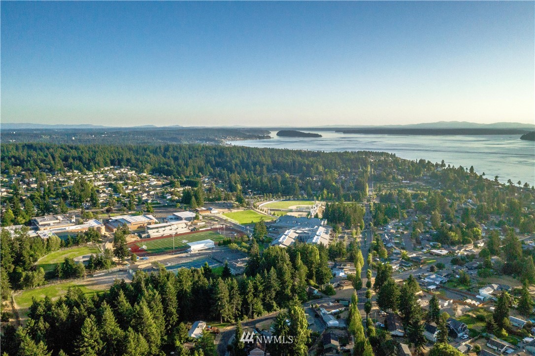 3347 Crystal Springs Road West University Place, WA 98466 - Photo 30 of 39 Gallery Image 30
