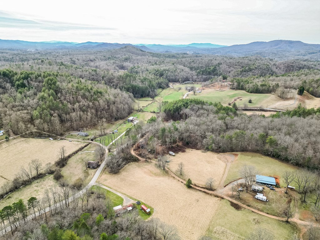 1098 Rowland Hill Road Marble, NC 28905 - Photo 9 of 26