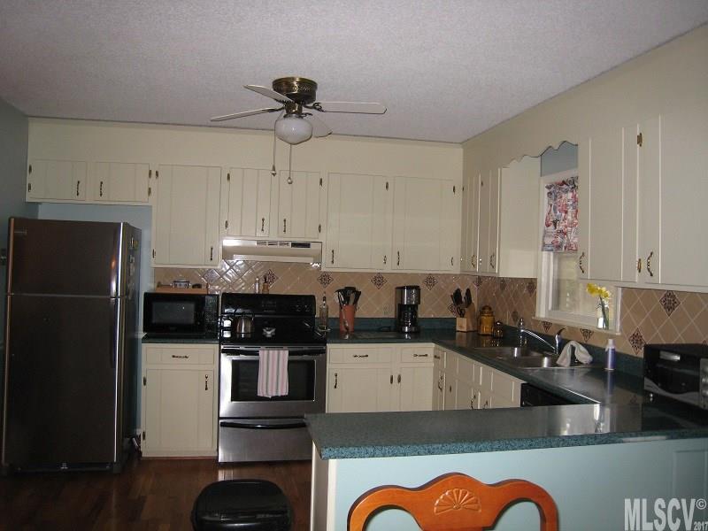 1727 Piney Road Hickory, NC 28602 - Photo 12 of 16 Gallery Image 12
