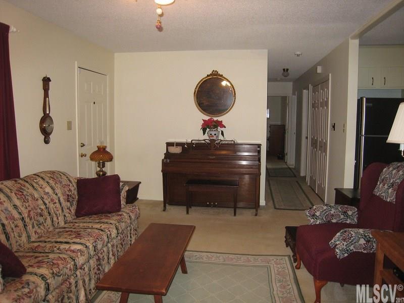 1727 Piney Road Hickory, NC 28602 - Photo 9 of 16 Gallery Image 9