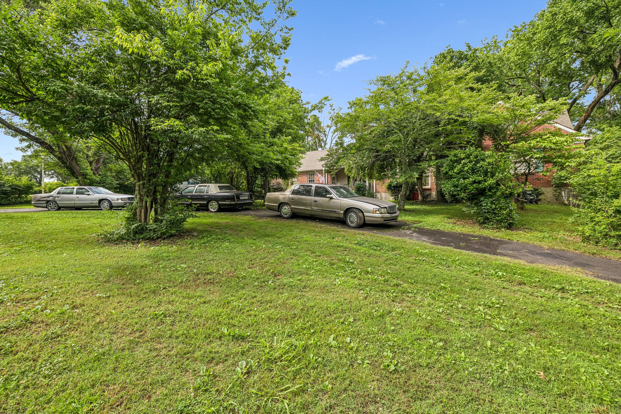 1112 Neelys Bend Road Madison, TN 37115 - Photo 3 of 46