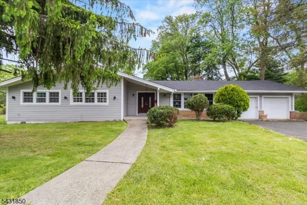 $729,000 | 496 Seven Oaks Court, Orange, NJ 07050