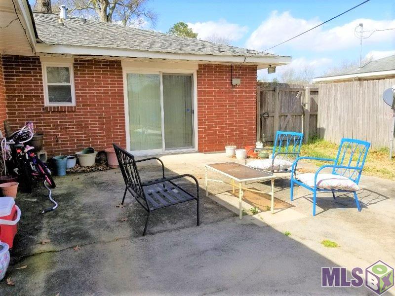 363 Wingate Drive Baton Rouge, LA 70815 - Photo 20 of 25 Your own Private Patio off of Master Bedroom!!