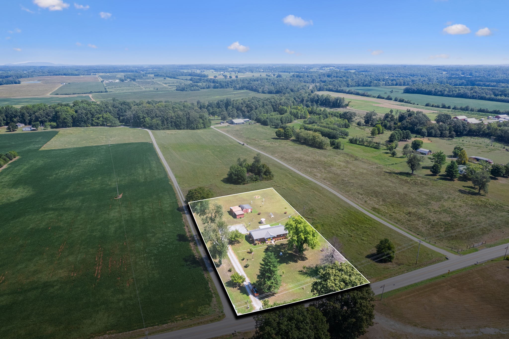 8036 Shelbyville Road Morrison, TN 37357 - Photo 46 of 72 Gallery Image 46