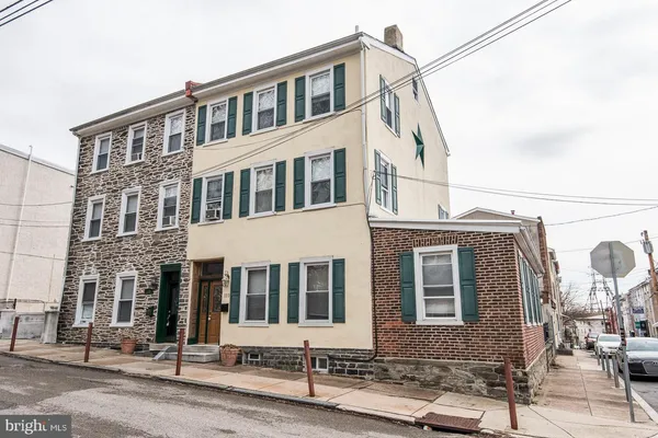 $3,500 | 133 Dupont Street, Philadelphia, PA 19127