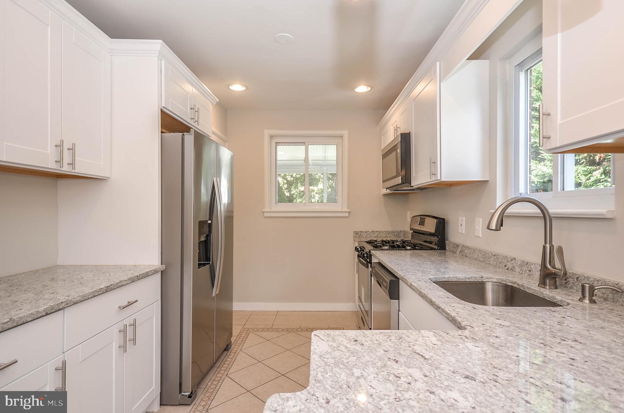 10116 Brunswick Avenue Silver Spring, MD 20902 - Photo 9 of 28 Kitchen