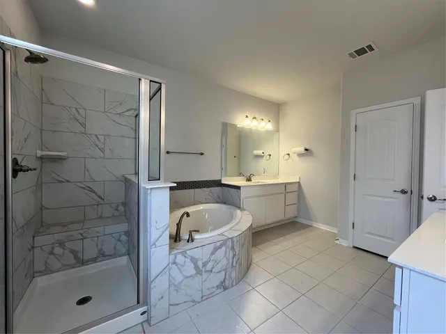 $3,400 | 121 Red Granite Road, Georgetown, TX 78633