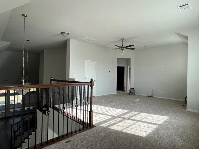 $3,400 | 121 Red Granite Road, Georgetown, TX 78633