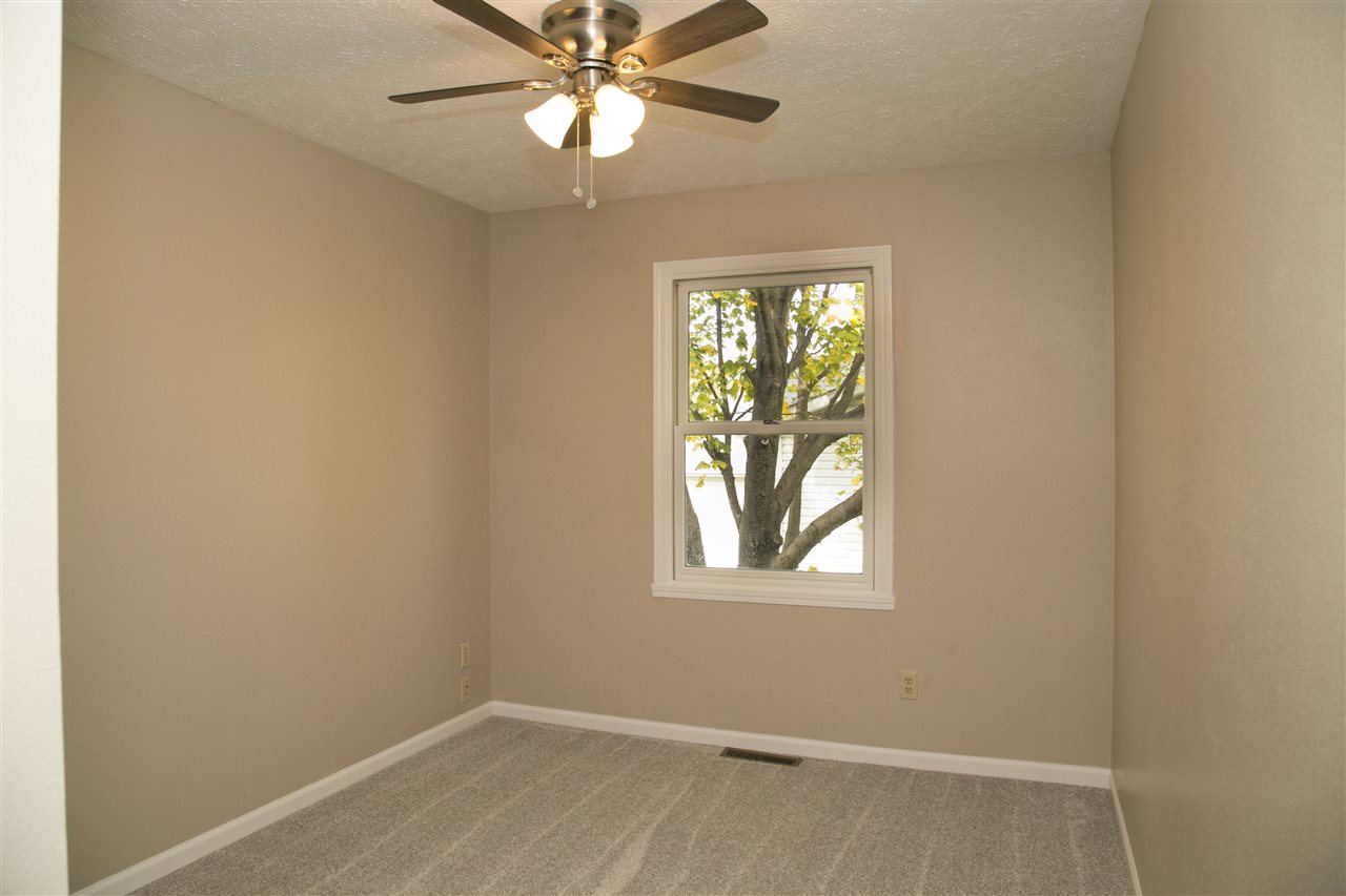 316 Pembroke Road Southwest Poplar Grove, IL 61065 - Photo 7 of 18 Gallery Image 7