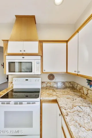 $374,000 | 25208 South Pinewood Drive, Sun Lakes, AZ 85248