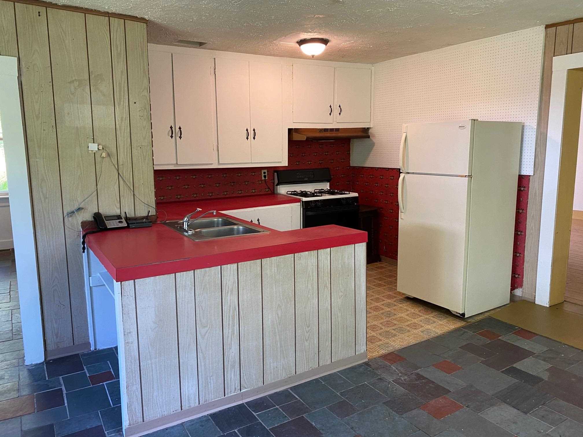 1213 West County Road Calais, VT 05648 - Photo 11 of 36