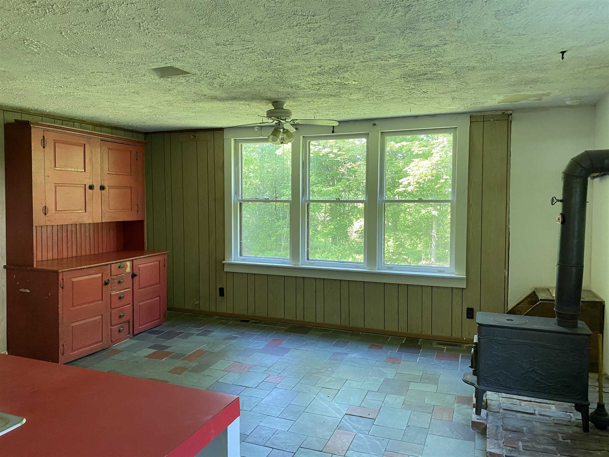 1213 West County Road Calais, VT 05648 - Photo 10 of 36