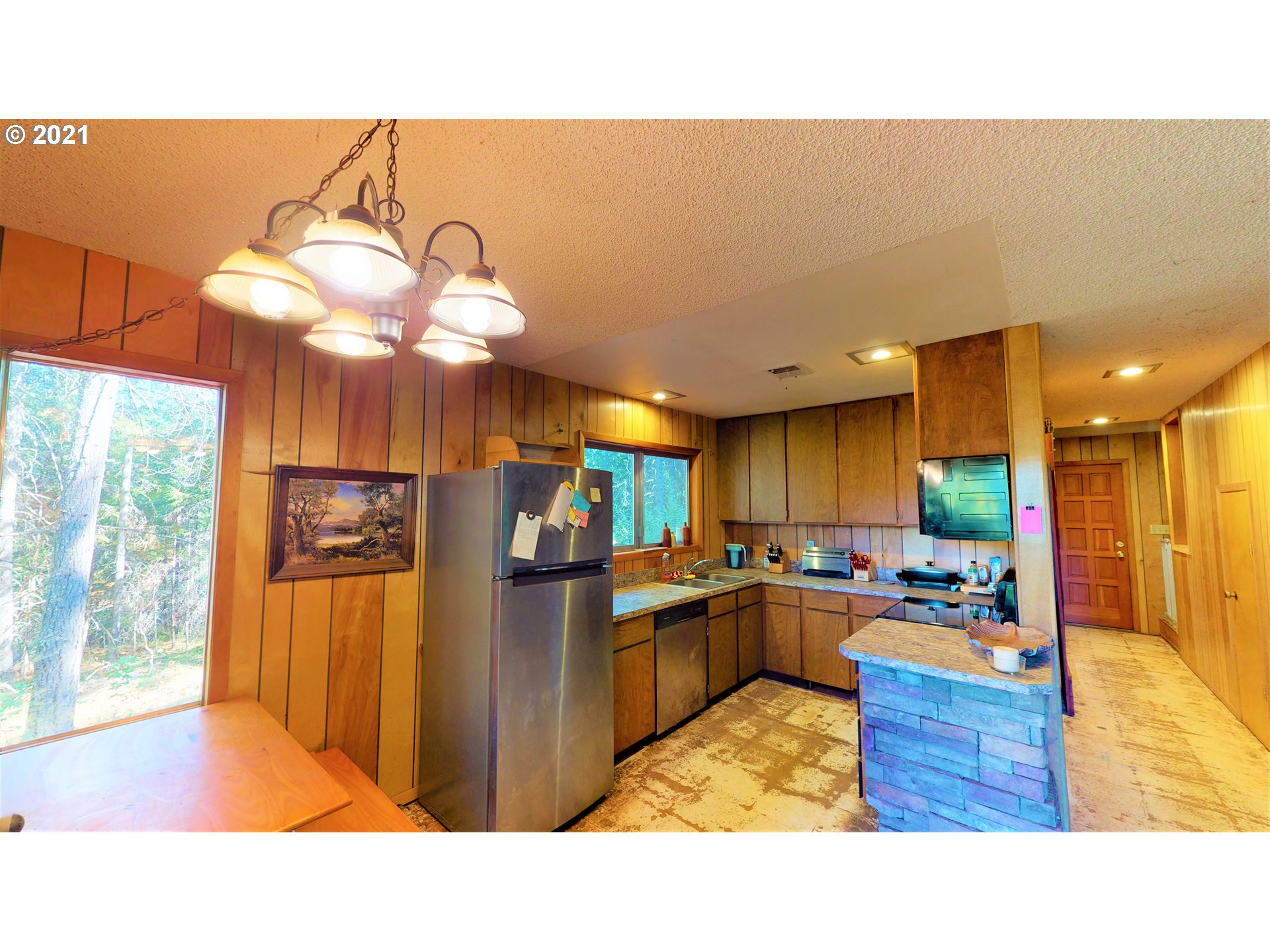 25 Chuckwagon Road Appleton, WA 98602 - Photo 12 of 27