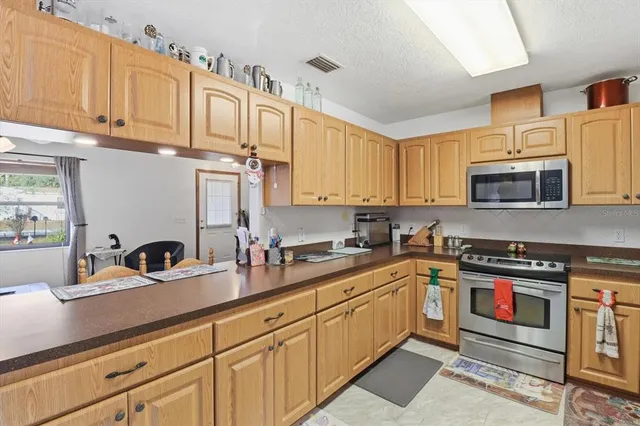 $198,920 | 5331 South Heloise Terrace, Homosassa, FL 34446